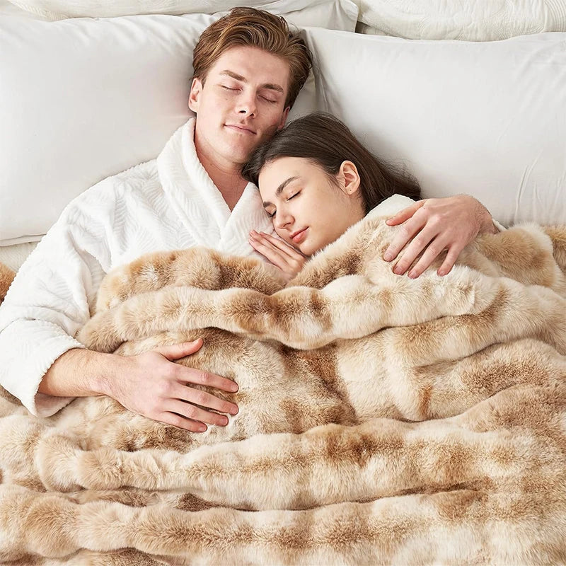 Rosekind Cozy Faux Fur Soft Plush Throw Blanket for Home