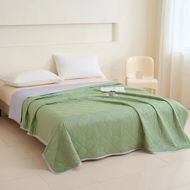 ROSEKIND Cooling Blanket For Hot Sleepers, Soft Lightweight Summer Bedding