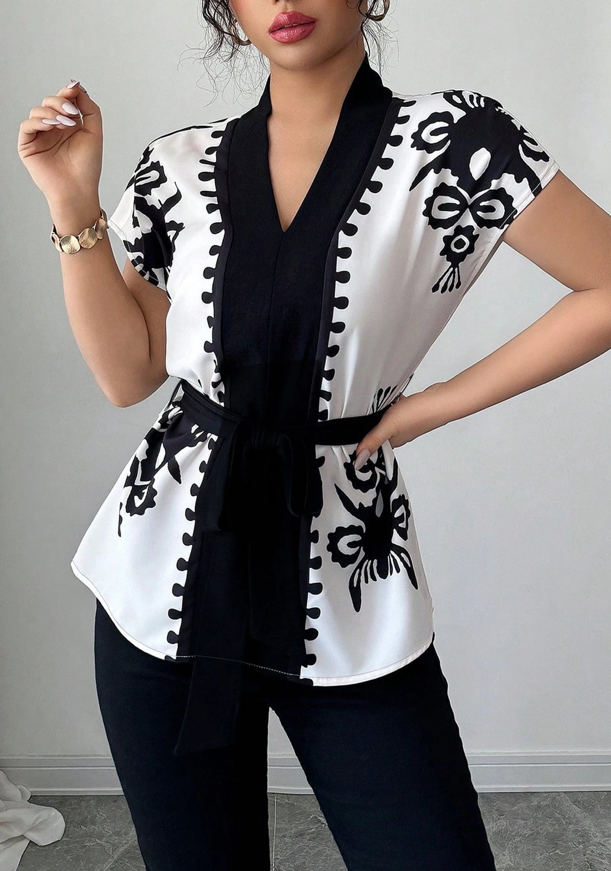 Elegant Floral Print Waist-Cinching Short Sleeve Business Casual Top