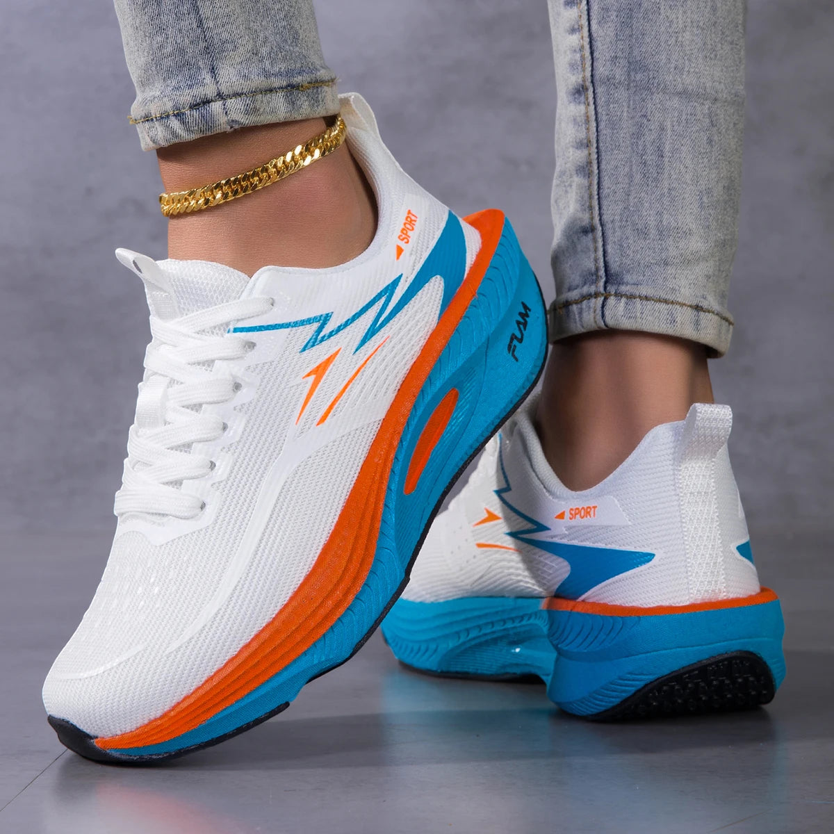 Breathable Platform Sneakers With Mesh Upper And Light Gym Comfort