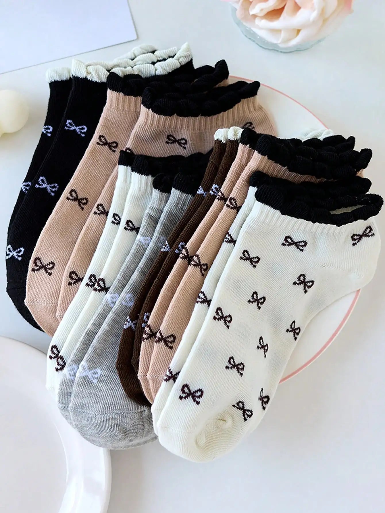 Womens Fashionable Mid Calf Socks With Elegant Floral Bow Designs