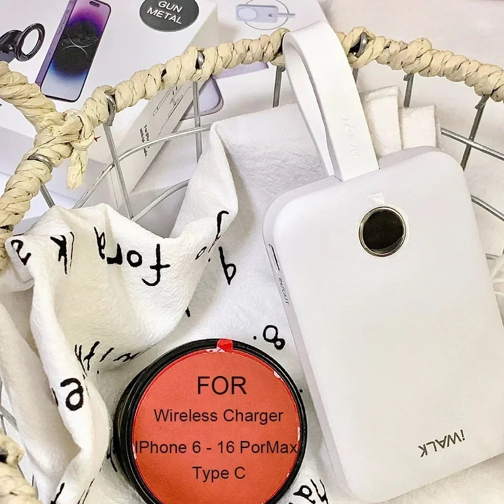 iWALK Magnetic Wireless Power Bank 15W Fast Charge